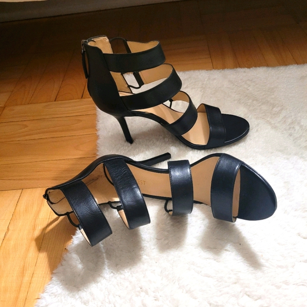 Brand new Black Leather heels Nine West